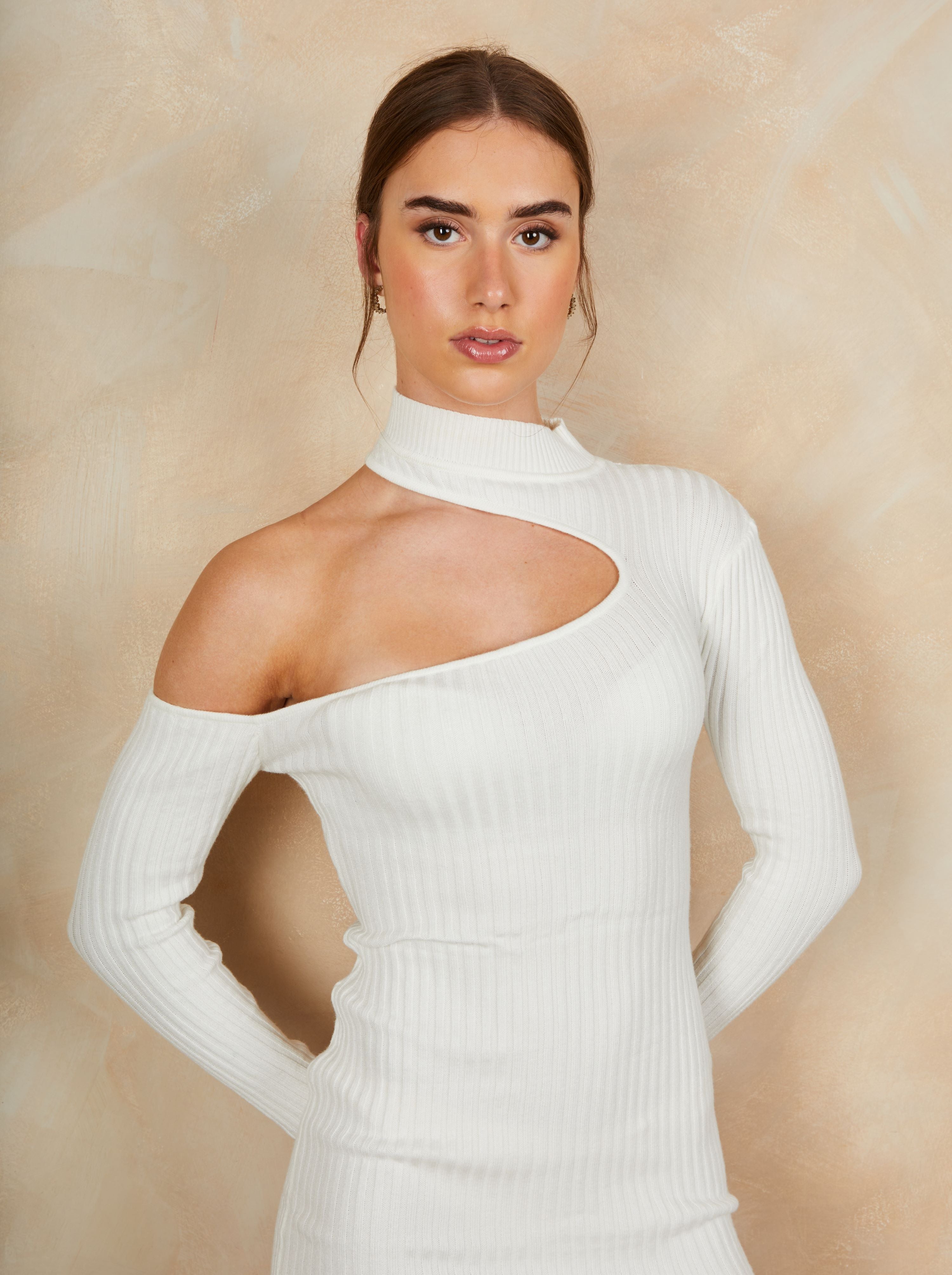 Cut-Out Long Sleeve Knitted Rib Dress in White